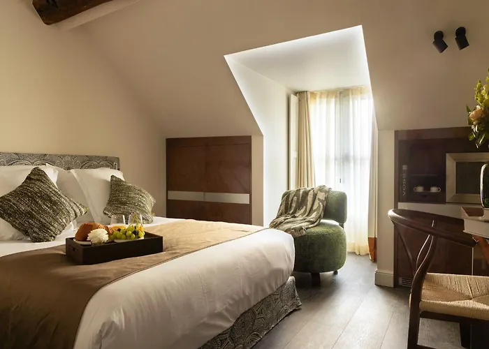Palais Bourbon Hotel - Suite 54 - 4P - Invalides